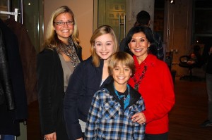 334603_10150388288114300_153449779299_8305568_411841303_o My mom, me, Hank (my brother), and Lily Liu!!